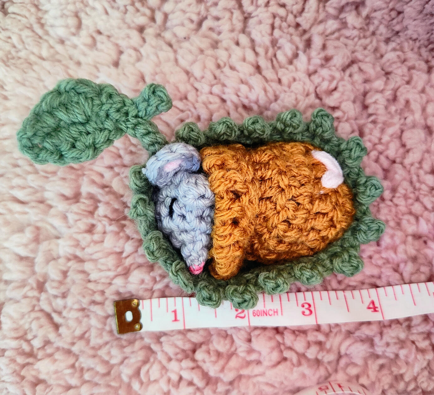 4" and adorable.